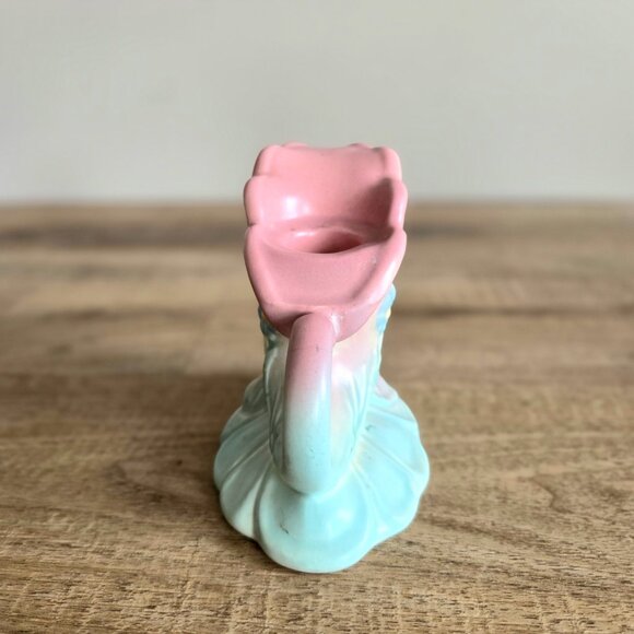 Vintage midcentury Hull pottery cornucopia candleholder. - Picture 6 of 8